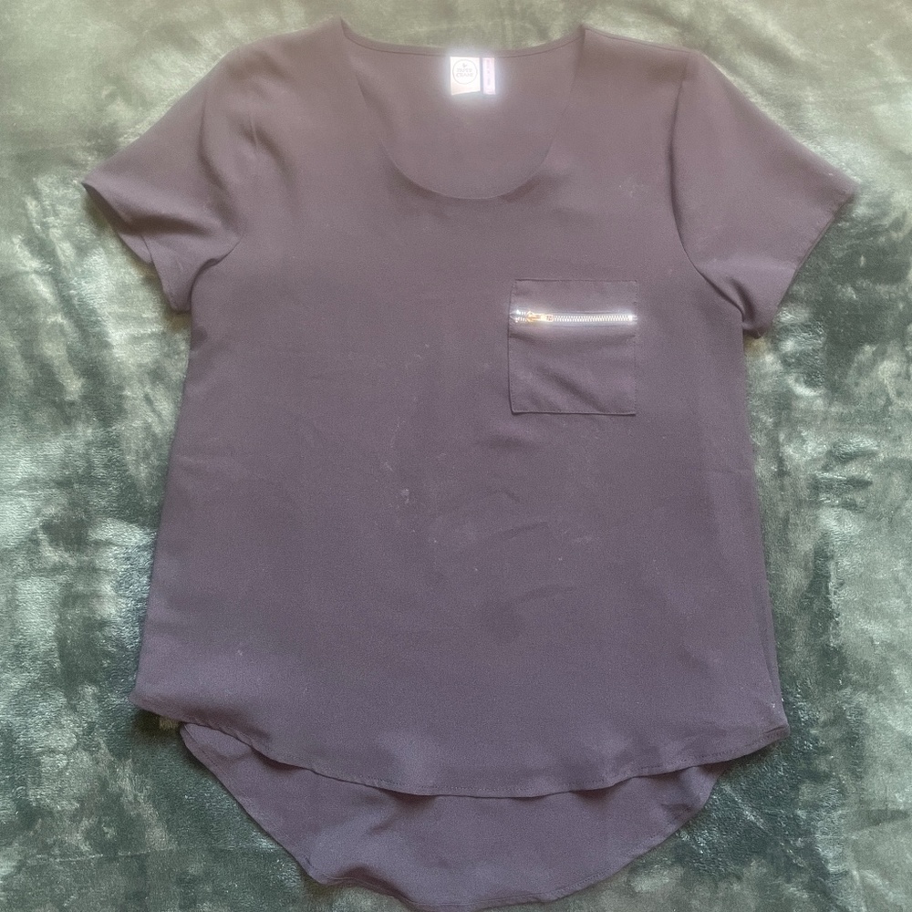Paper Crane Blouse in Black with Zipper Pocket Size Small